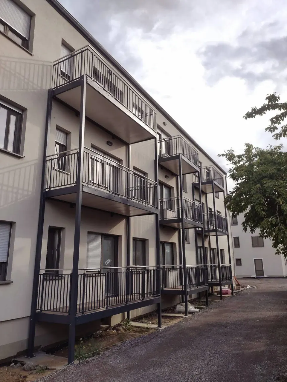 Balkony metalowe dostawiane